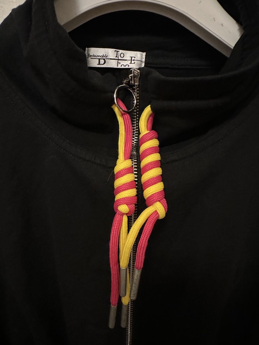 Costumi: Schwarzer Trainingsanzug von Tobetoo, Grösse M, – Usato da Jonen venduto da rdi_qj9p 3