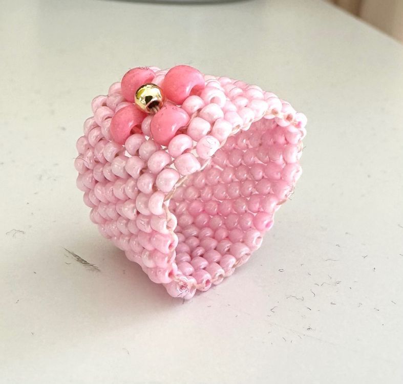 Bague Fantaisie Avec Perles Et Pièce De 2 Euros - Support Amovible - Neuf Sans Emballage