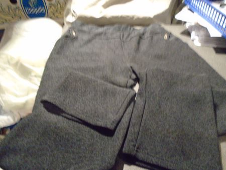 Hosen / Leggins ca. Grösse S, schwarz/grau fein gemustert