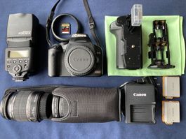 Digitalkamera Canon EOS 450D mit 55-250mm und viel Zubehör