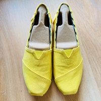 Toms Damenschuhe gelb Grösse 38.5 guter Zustand