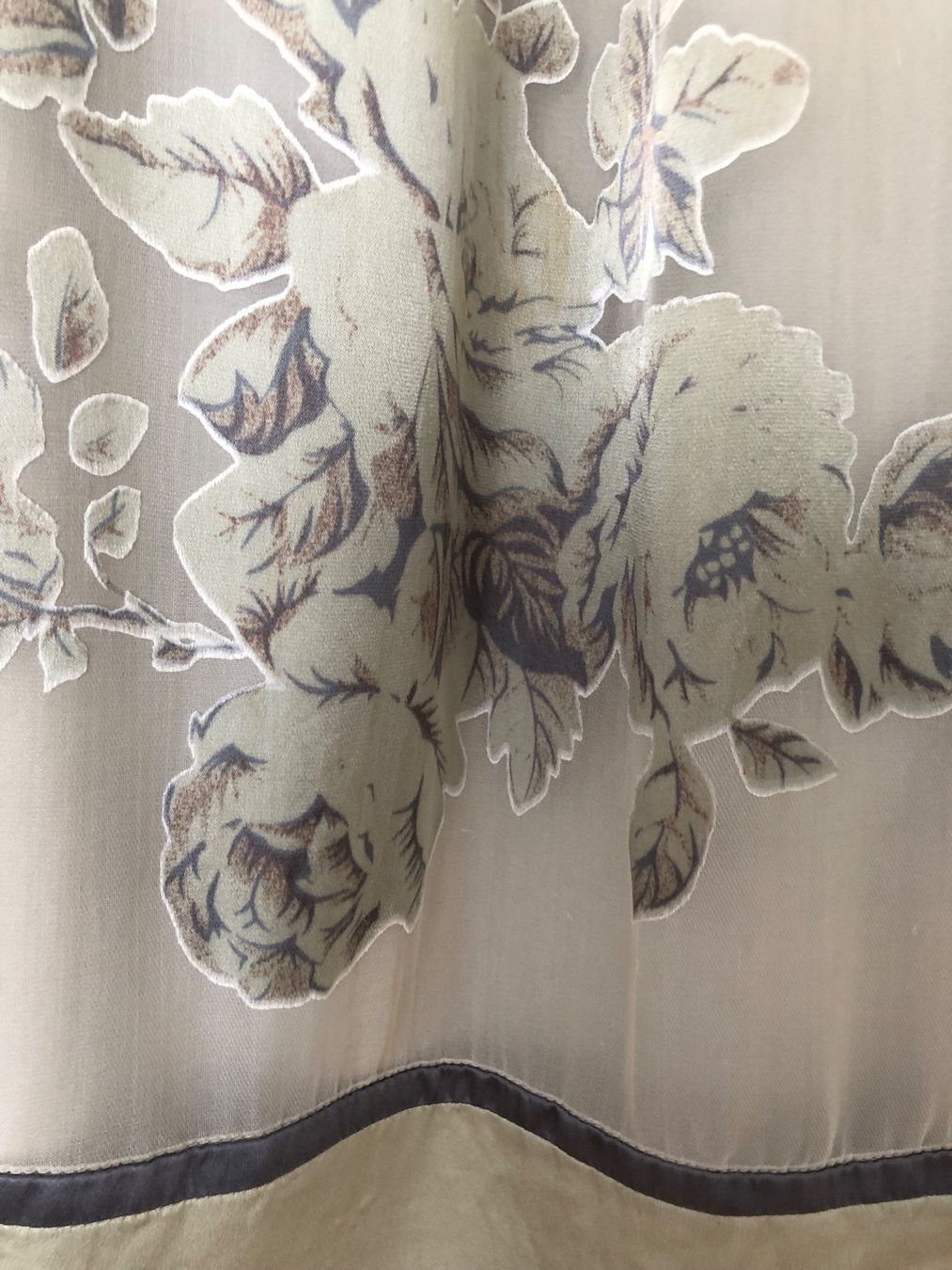 Derhy Kleider: Derhy Seidenkleid Gr.S – Gebraucht aus Horn von Resvi 5