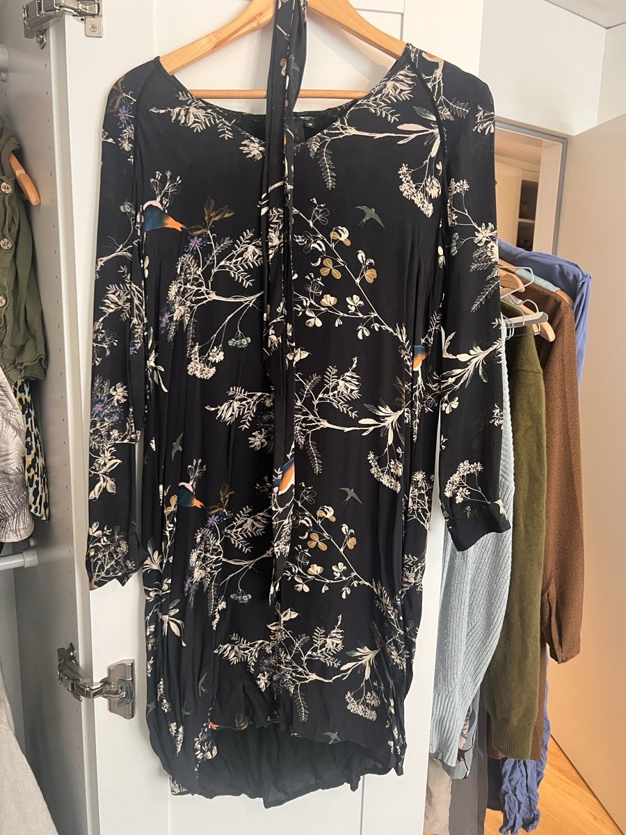 Vestiti: Schönes Kleid – Usato da Zürich venduto da caparole