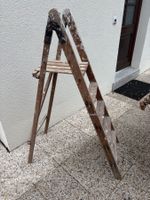 Antike Holzleiter / Vieilles Echelles