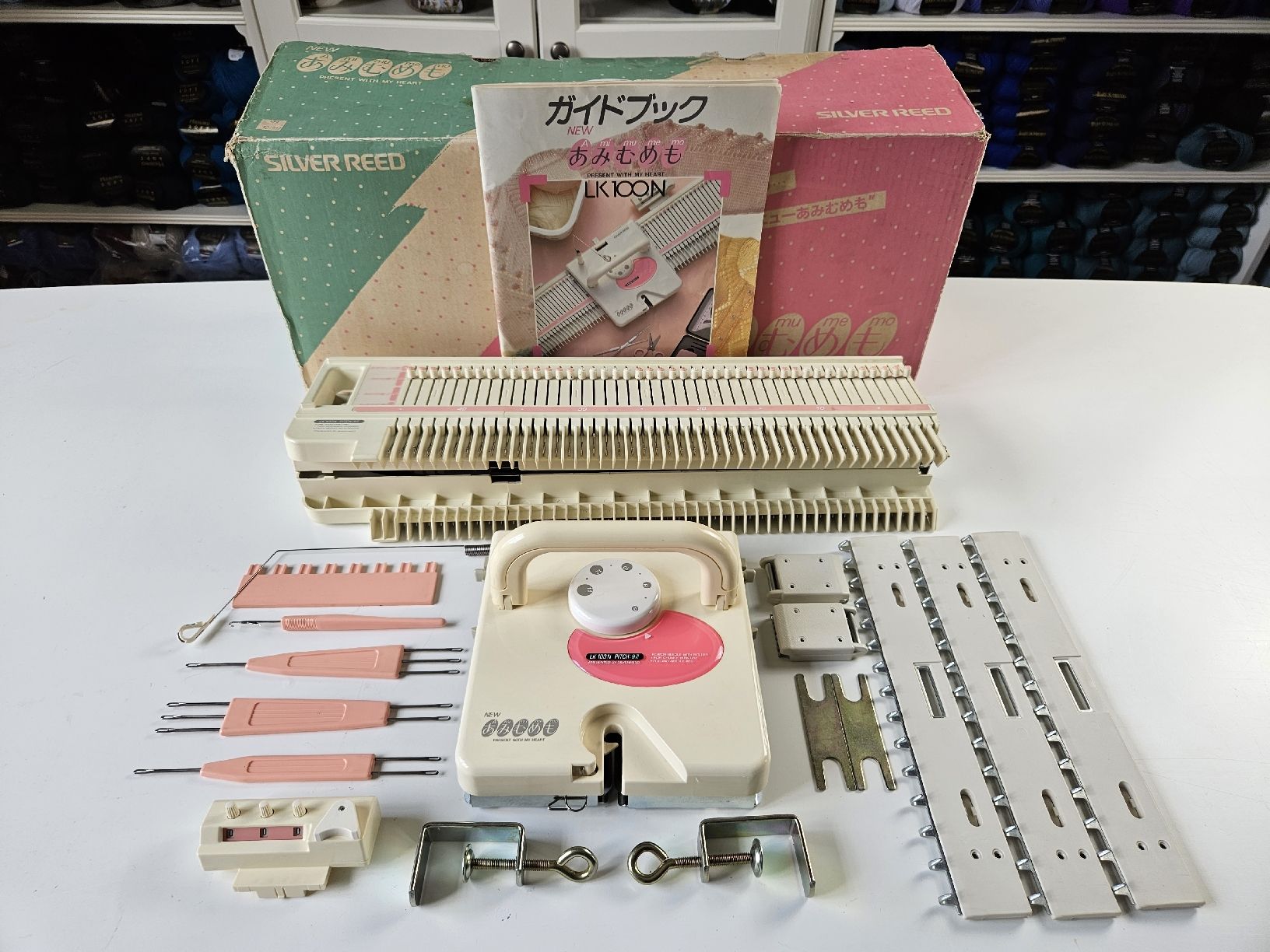 Tutte le macchine: Strickmaschine Silver Reed LK-100N Grobstricker 9mm – Usato da Plons venduto da Zimpfer