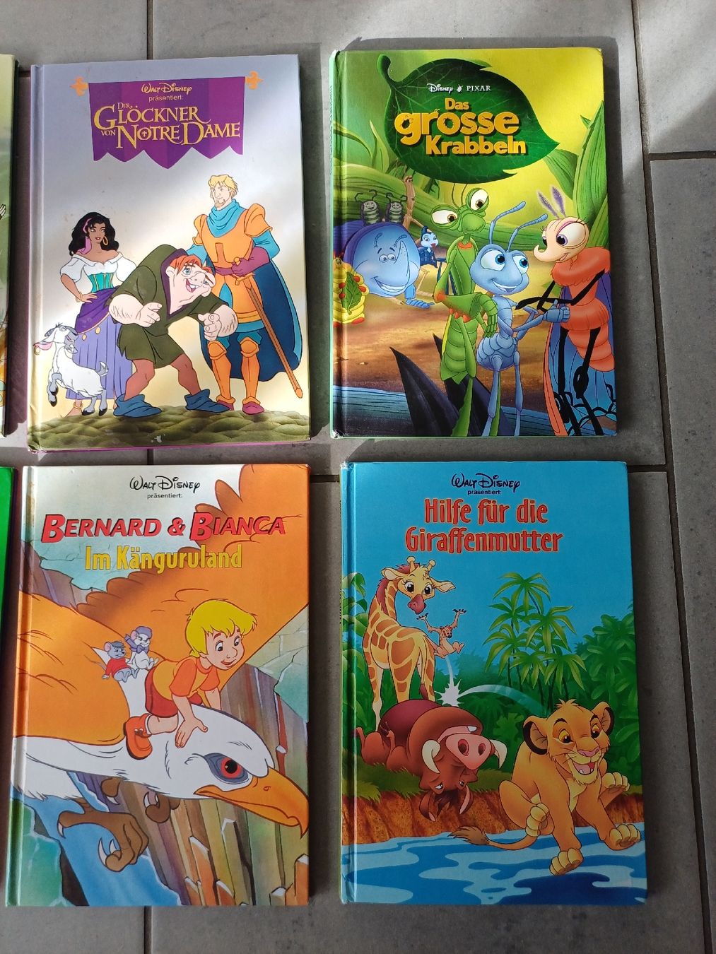 Libri: 8 Walt Disney Kinderbücher – Usato da Kollbrunn venduto da mitglied2007 2