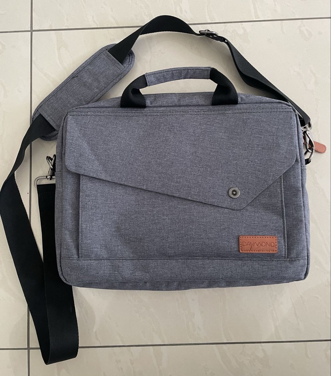 Borse: Laptop-Tasche – Nuovo (secondo la descrizione) da Vaduz venduto da SJ_A