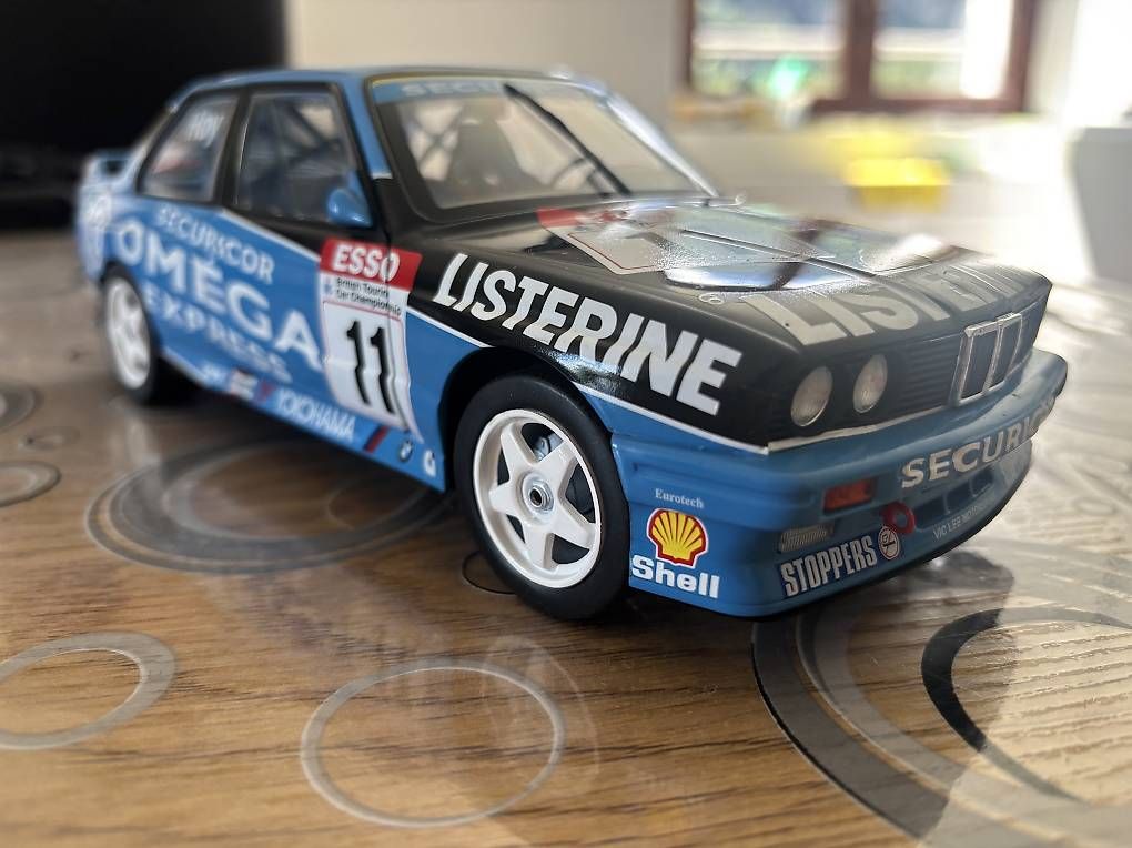 Kit di modellismo & Modellini statici: Modellino BMW M3 e30  – Nuovo e nell'imballaggio originale da Lodrino venduto da angeloige