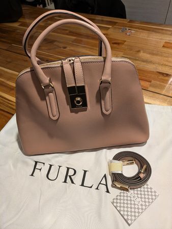 Sac à main Furla neuf