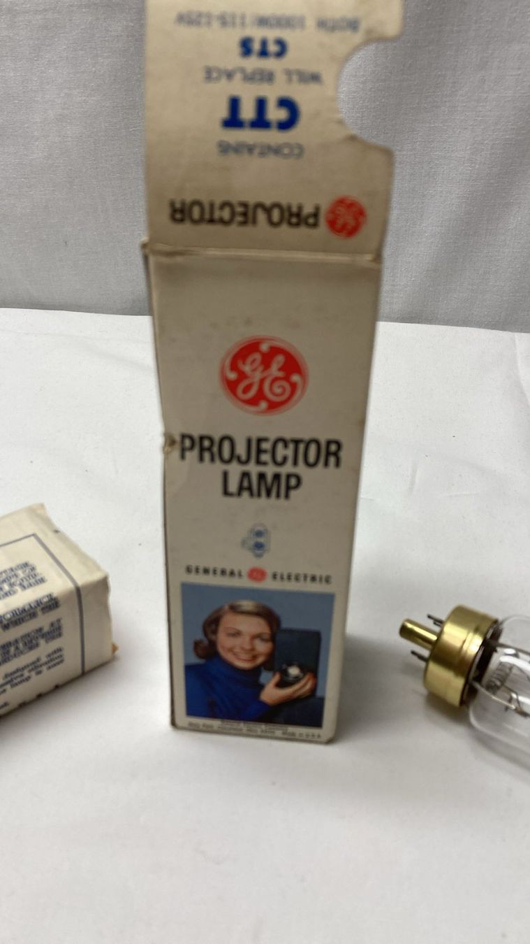 Lampade: Projektorlampe von General Electric. – Nuovo (secondo la descrizione) da Dietikon venduto da Rima57 2