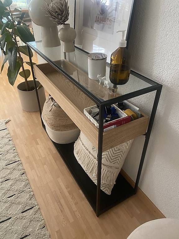 Cassettiere: Konsole Holz/Glas/Schwarz für Eingangsbereich – Usato da Männedorf venduto da nathi_o 1