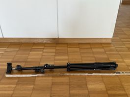 Stativ mit Handyhalterung 