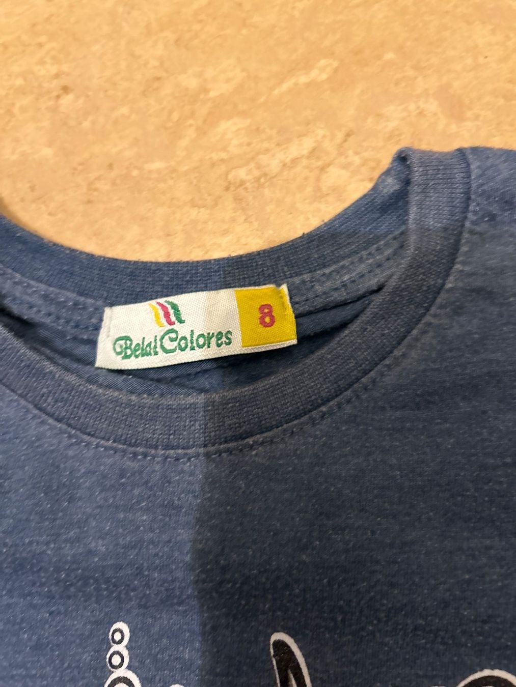 T-shirts: Cooles Hai T-Shirt Grösse 8 – D'occasion à Guntershausen par Gloominati 2