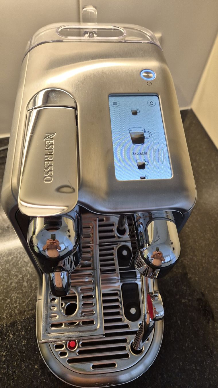 Nespresso Macchine per caffè & Macchine per espresso: Nespresso Creatista Pro – Usato da Egerkingen venduto da grimmialp 1