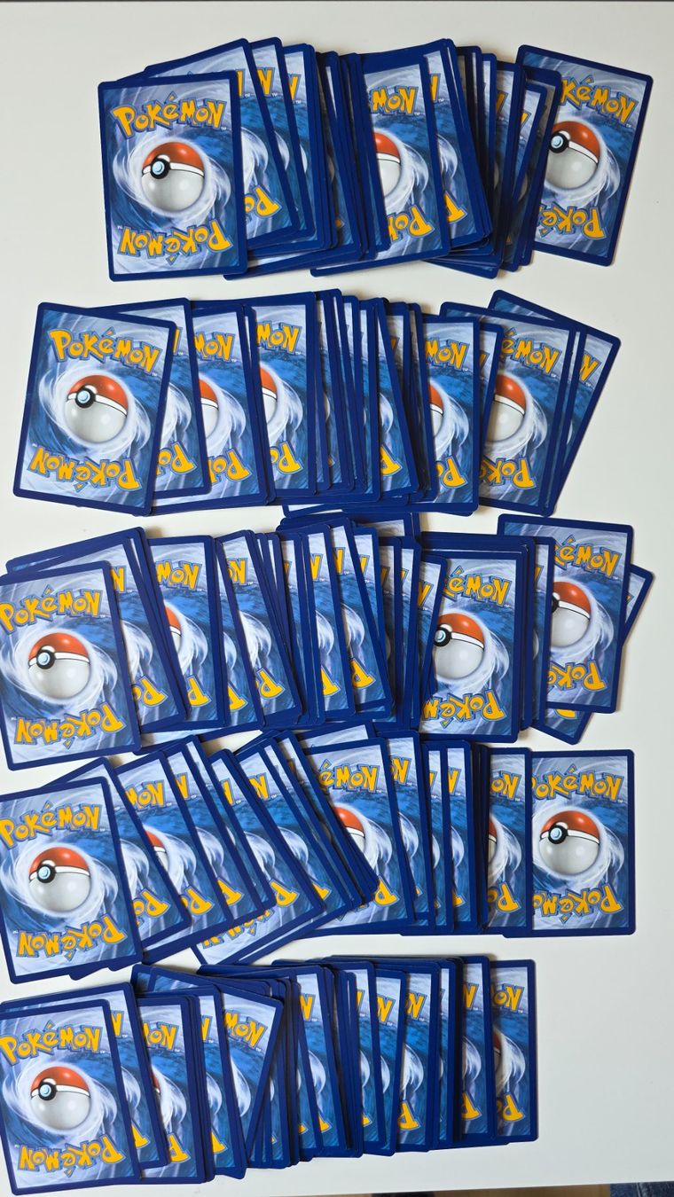 Pokémon Carte collezionabili: Pokemon Karten Version 193 298Stk. – Usato da Bülach venduto da giusi_ 1