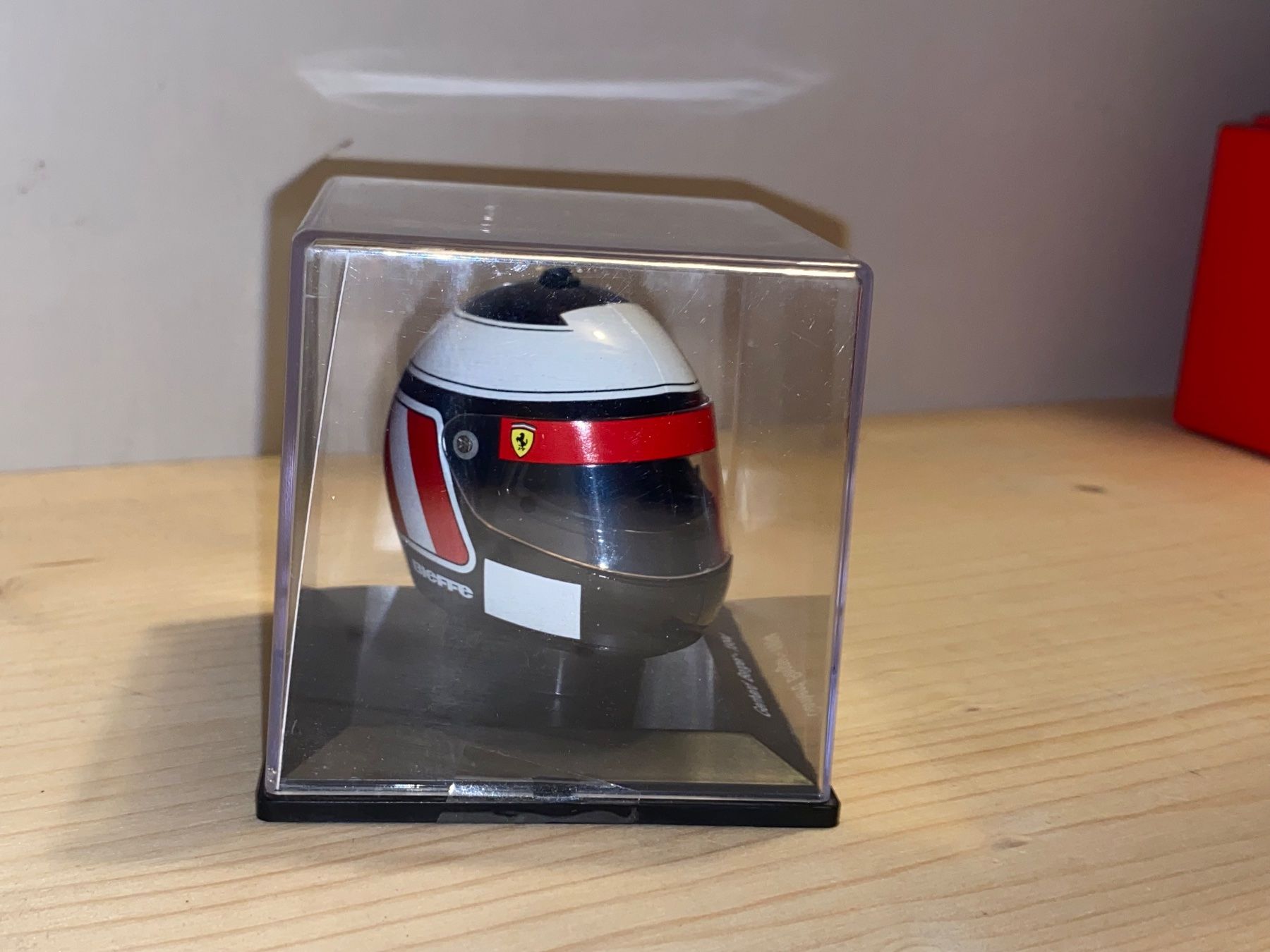 Ferrari Modellini d'auto: Ferrari Helm 1/5 Gerhard Berger 1994 – Nuovo (secondo la descrizione) da Wohlen AG venduto da PrivatSammlung