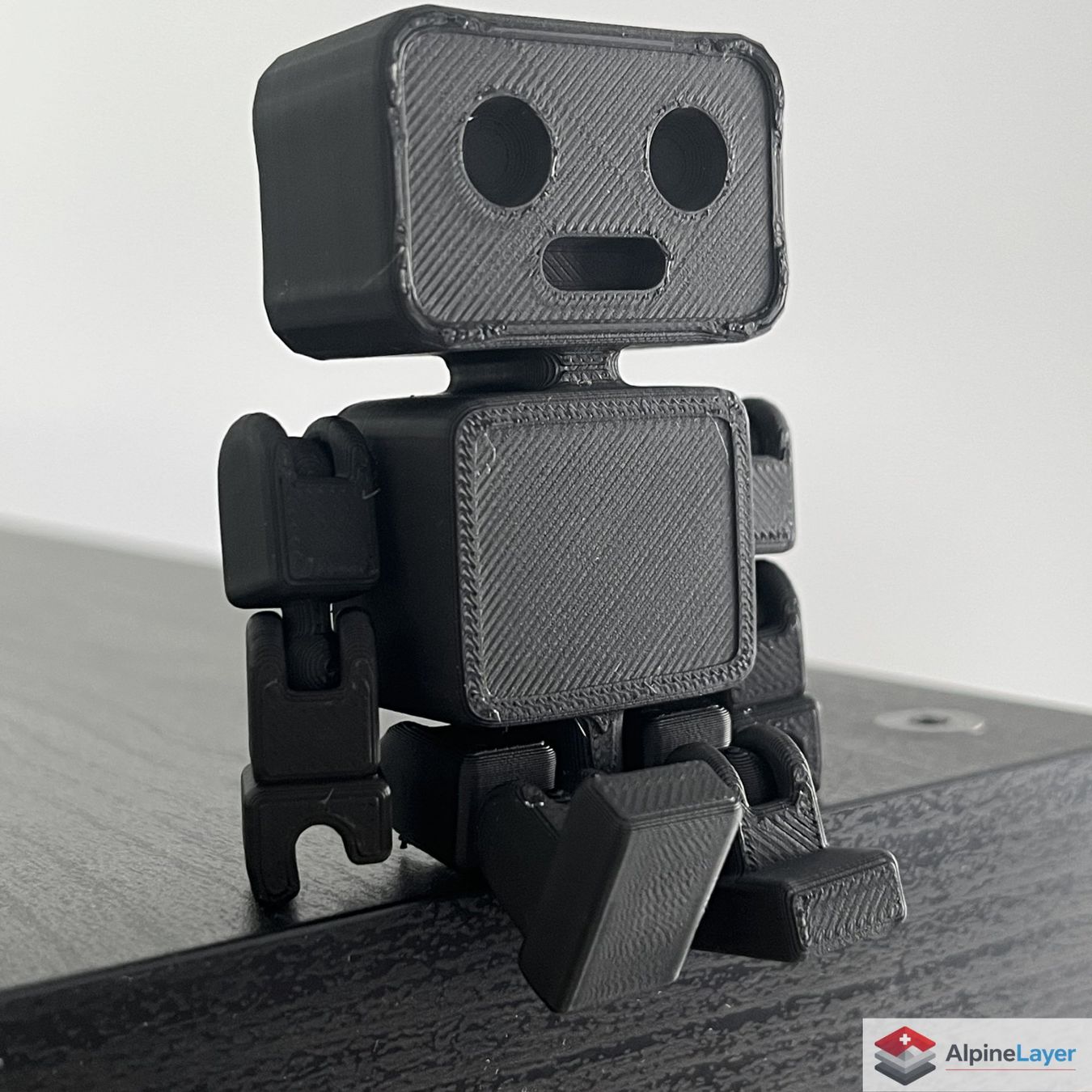 Giocattoli: Articulated Robot 3D Printed Figure Dark Grey – Nuovo (secondo la descrizione) da Losone venduto da AlpineLayer 3