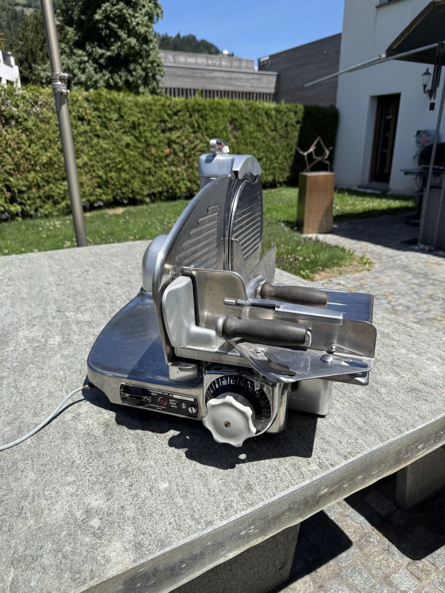 Berkel Appareils de cuisine: Berkel Aufschnittmaschine Modell 834S – D'occasion à Zürich par dargie82 2