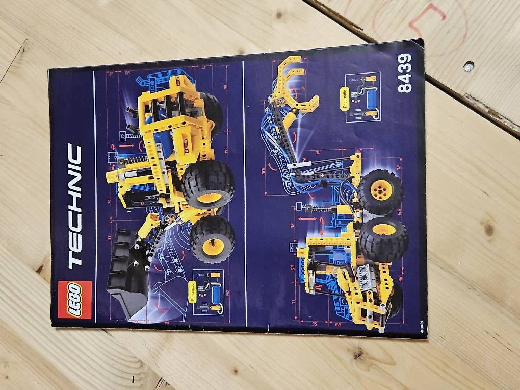 Lego Giocattoli: LEGO Technic 8459  Frontlader / Radlader – Usato da Sargans venduto da Native7 1