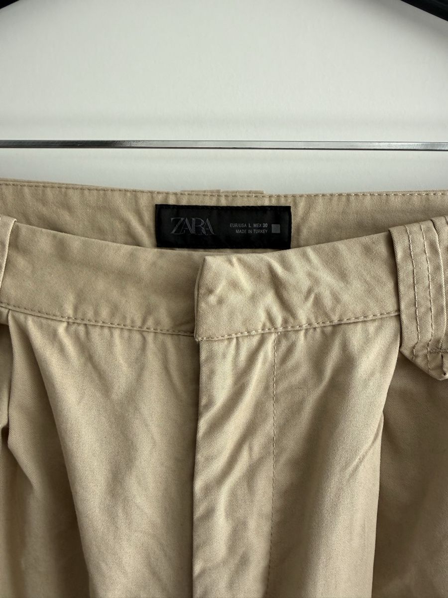 Zara Pantaloni: Zara Hose  – Usato da Buchs AG venduto da MiWeFe17 2