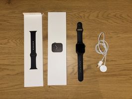 Apple Watch Series 6 44mm Sp. Aluminium defekt