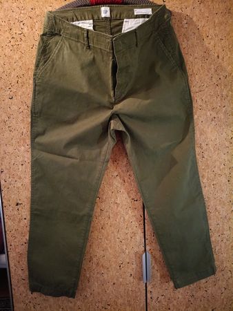 GAP Khaki Olive Green Pants - Size 14 Cotton