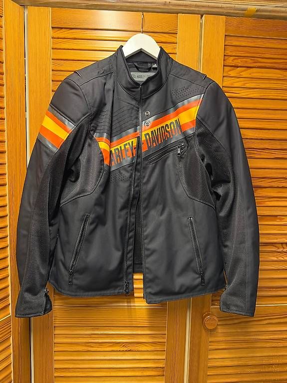 Giacche: Harley Lederjacke Dame – Usato da Herznach venduto da ubit