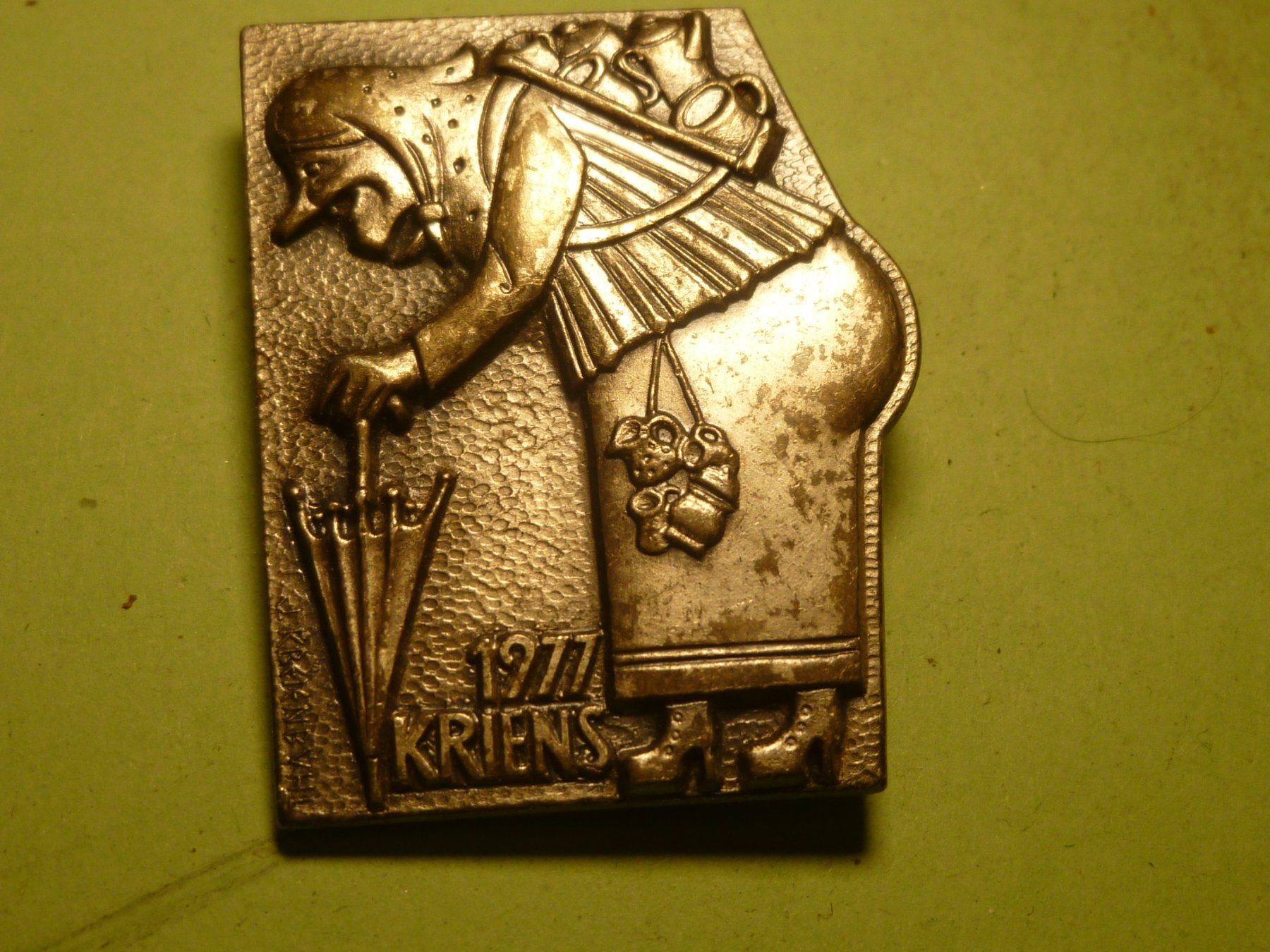 Plaquettes & Badges: KRIENS 1977 SILBER – D'occasion à Ried (Muotathal) par Mandarin02