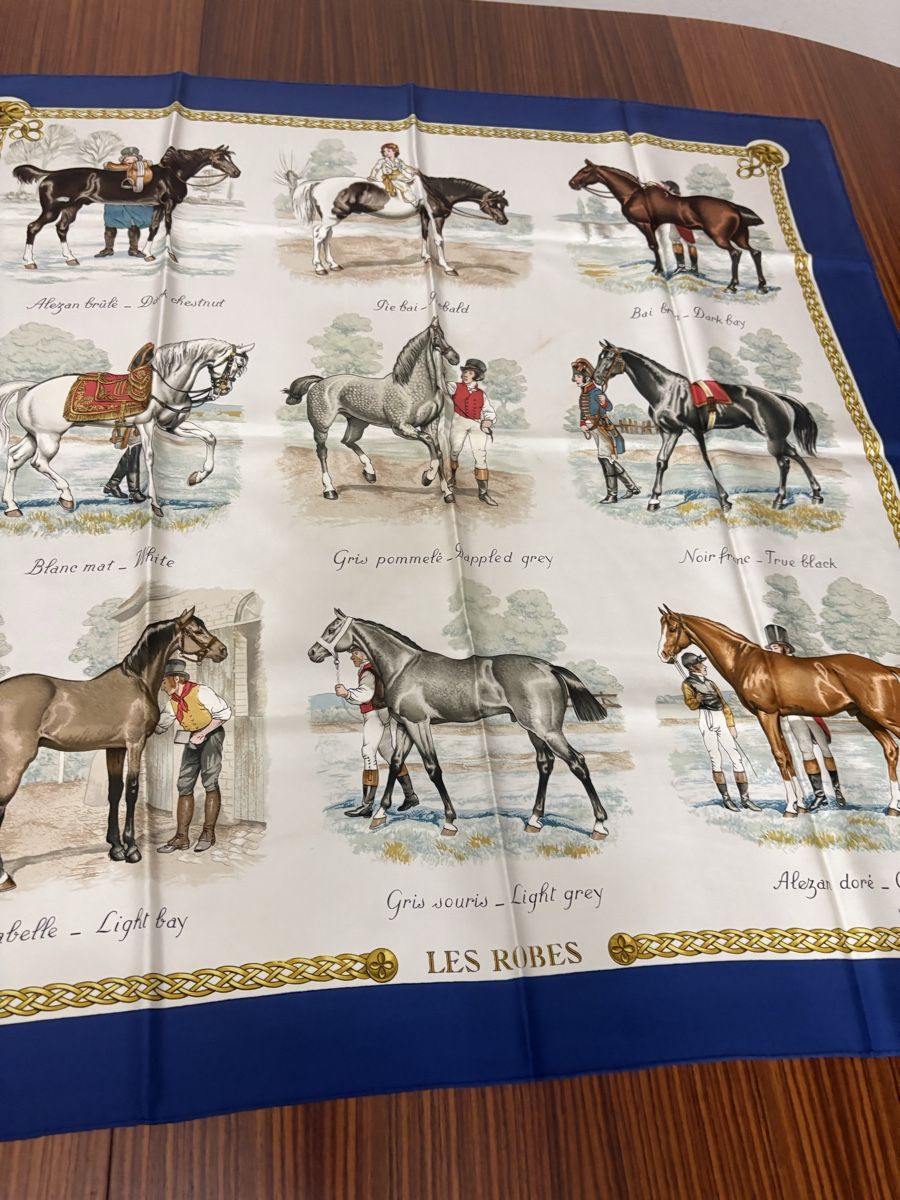 Hermès Foulards & écharpes: Foulard Hermès vintage  – D'occasion à petit lancy par FerreiraLuis 4