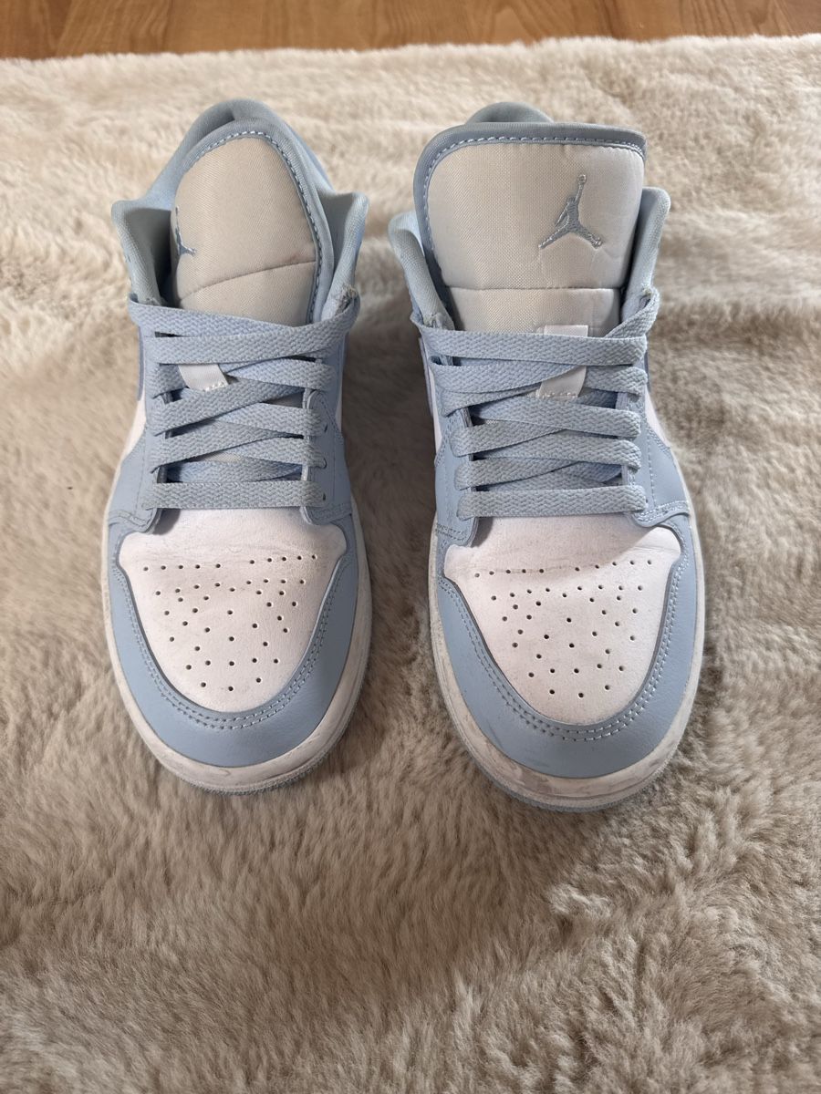 Jordan Scarpe da donna: Nike Air Jordan 1 White Ice Blue – Usato da Netstal venduto da Djukaxgajic01 1