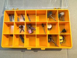 Assortiment d'accessoires pour modélisme