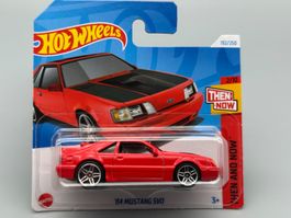 Hot Wheels '84 Ford Mustang SVO 1:64 Neu OVP