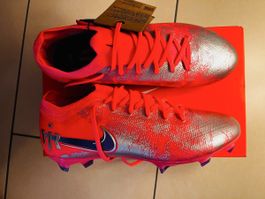 Fussballschuhe Nike Zoom Vapor 16 Pro VJR FG Grösse 39 neu