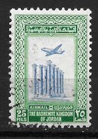 Jordanien 1958: Flugzeug über Artemis-Tempel