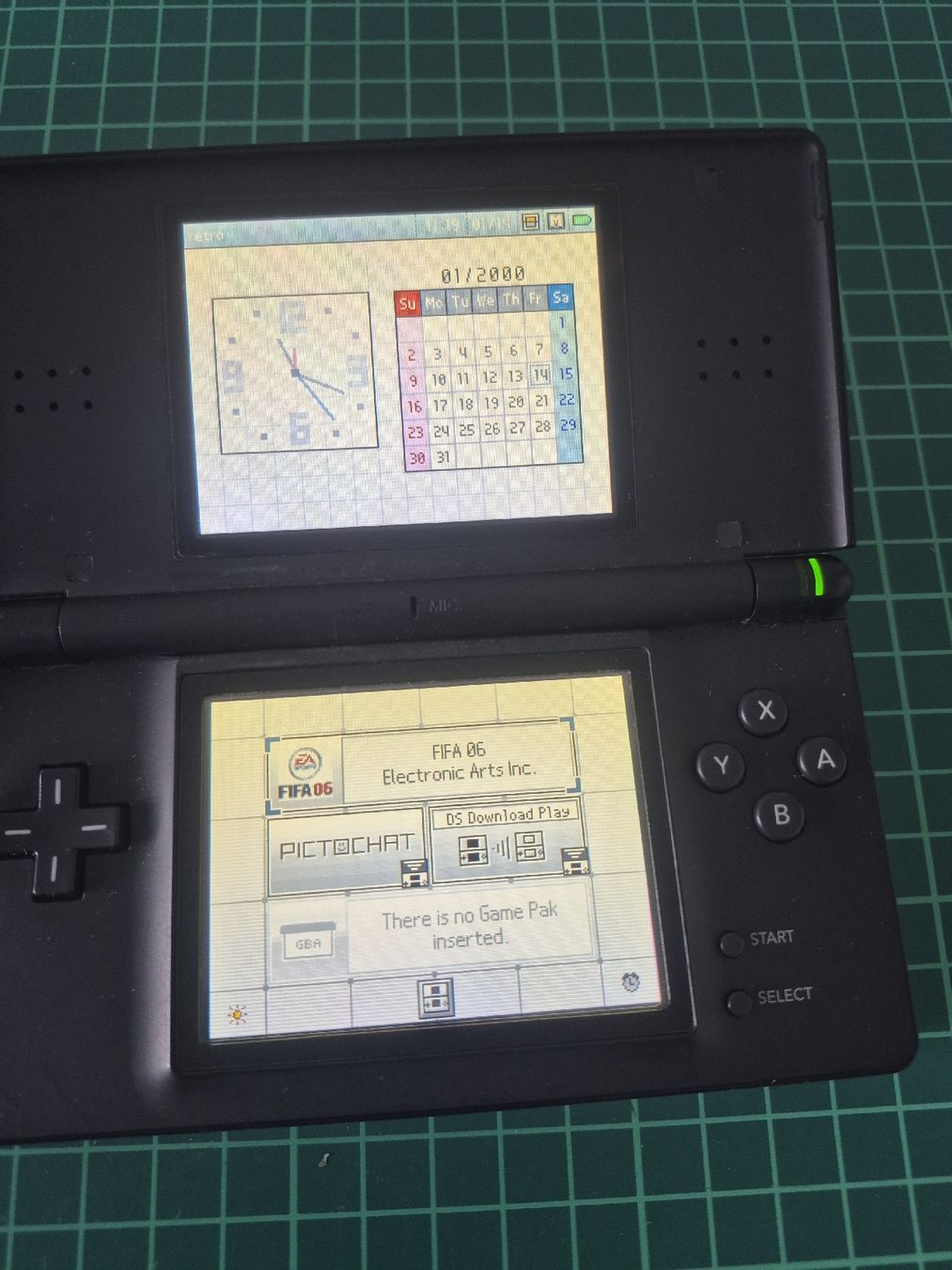 Nintendo Konsolen: Nintendo DS Lite Black + FIFA 06 Game – Gebraucht aus Meyrin von Retro-GZ 1