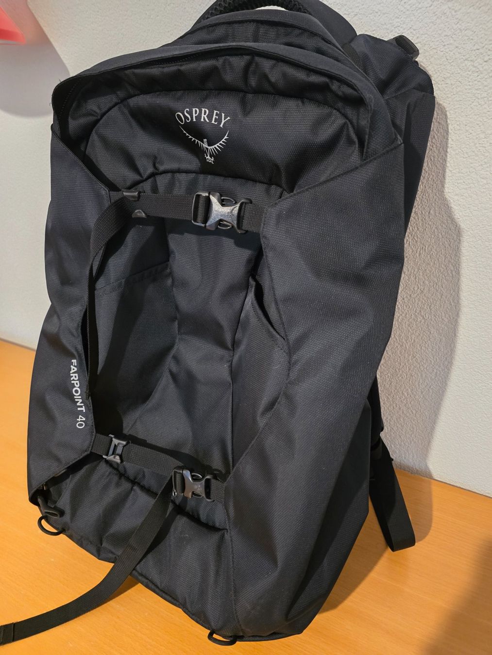 Osprey Rucksäcke: Osprey Farpoint 40 – Gebraucht aus Fribourg von ADGF25