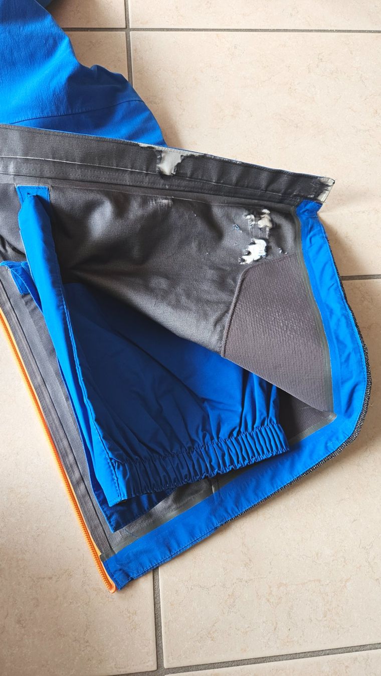 Peak Performance Pantaloni: Gore Tex Hose Peak Performance S (M) – Difettoso da Cormondrèche venduto da ohawa 6