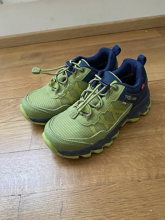 Scarpe per ragazzi: Trollkids Trolltunga Gr. 32 Trekkingschuhe Wanderschuhe – Usato da Muttenz venduto da Bugijeta 1