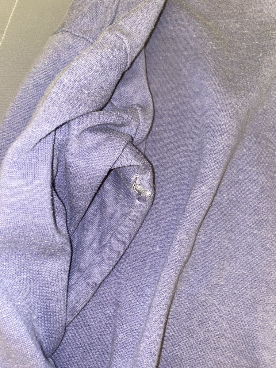 Maglioni & Felpe: Pullover Truttmann violett mit Reissverschluss – Usato da Lippoldswilen venduto da duk_xcr9 1