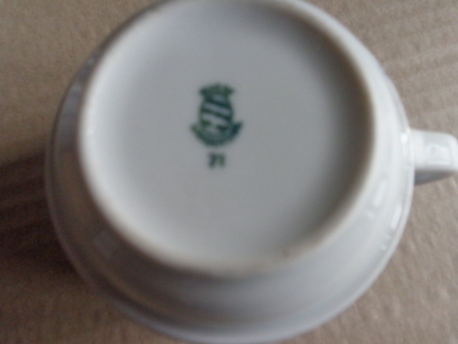 Set di piatti: Kaffee Geschirr Teller und Tassen mit Muster blau – Usato da Liestal venduto da Gecko16 7