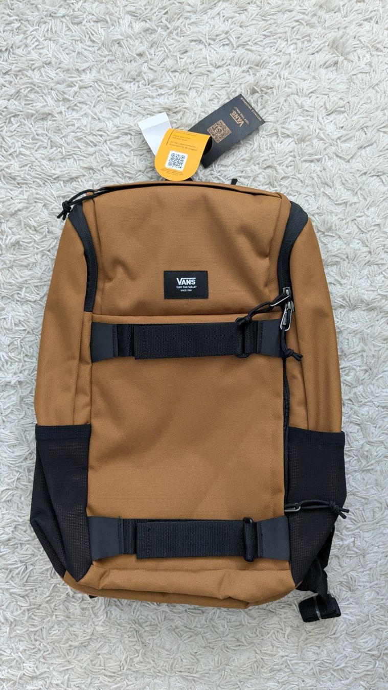 Vans Rucksäcke: Vans Rucksack neu – Gebraucht aus Heerbrugg von Bkoeppel90