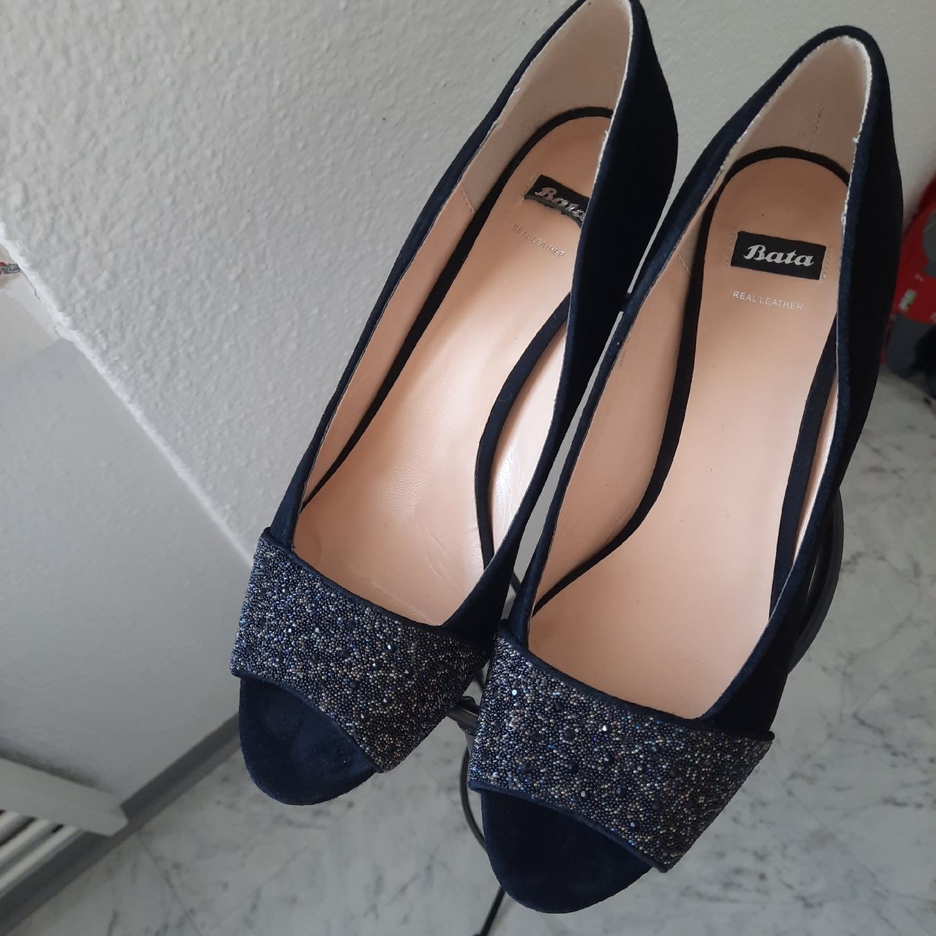 Scarpe da donna: EDLE BATA PUMPS, GR.40 – Usato da Hinwil venduto da Wuschi40 2