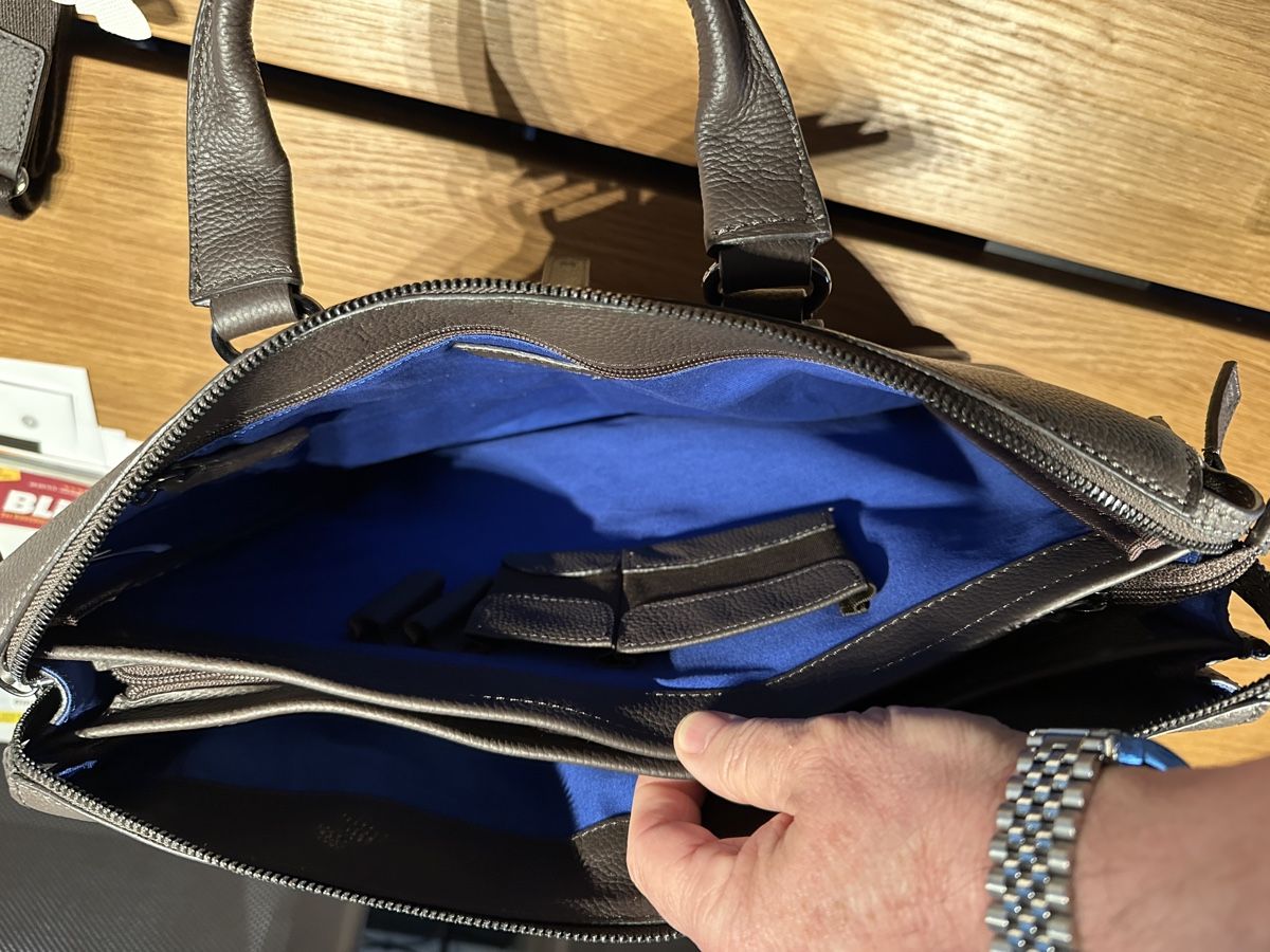 Navyboot Koffer & Taschen: NAVYBOOT Aktentasche, Top Zustand, NEU! – Neu (gemäss Beschreibung) aus Stansstad von Dalmatinerhjf 6