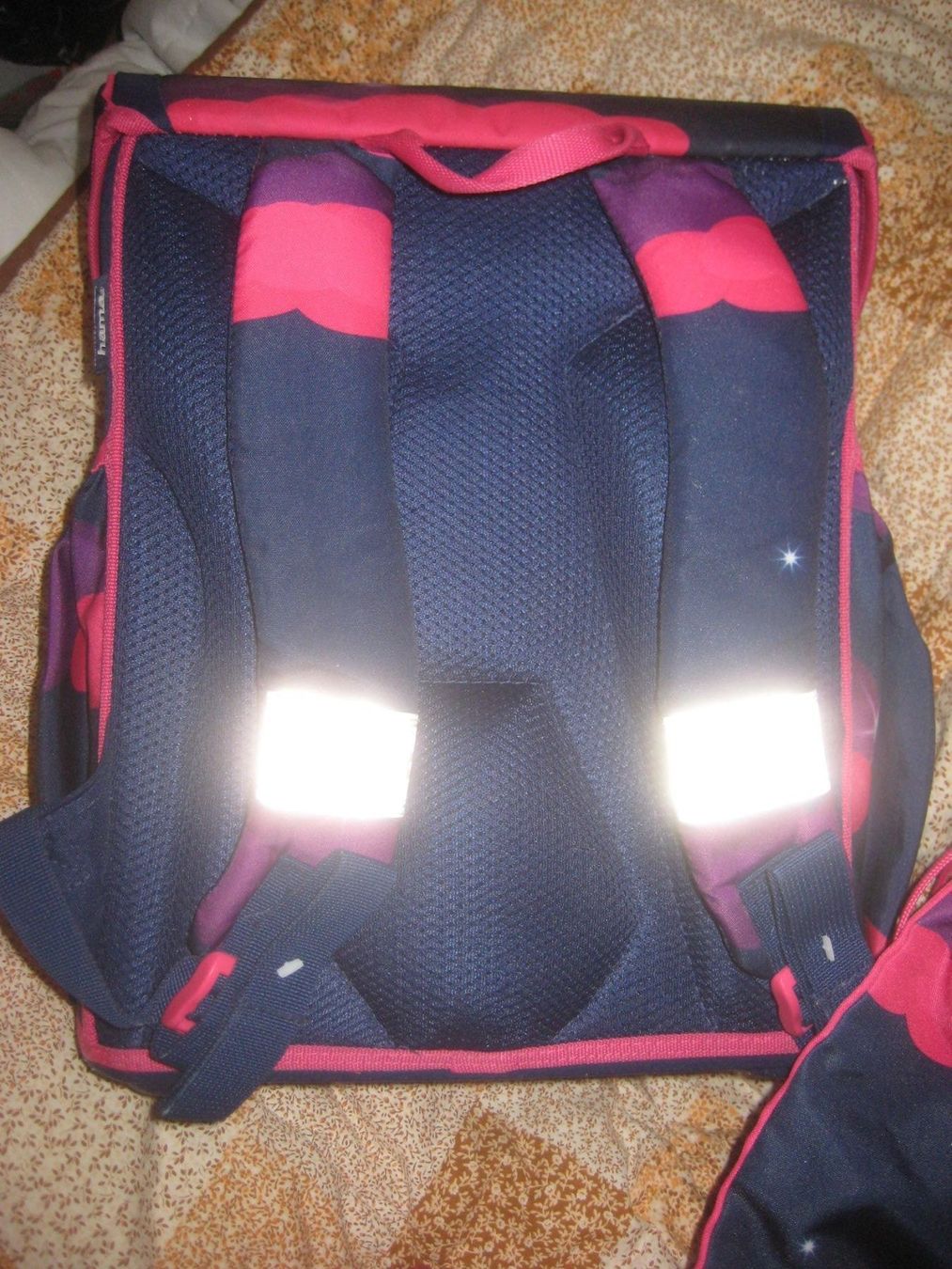 Hama Sacs & sacs à dos: SCHUHLERDECK   MIT  EIHORN – D'occasion à Uster par flocke1 2