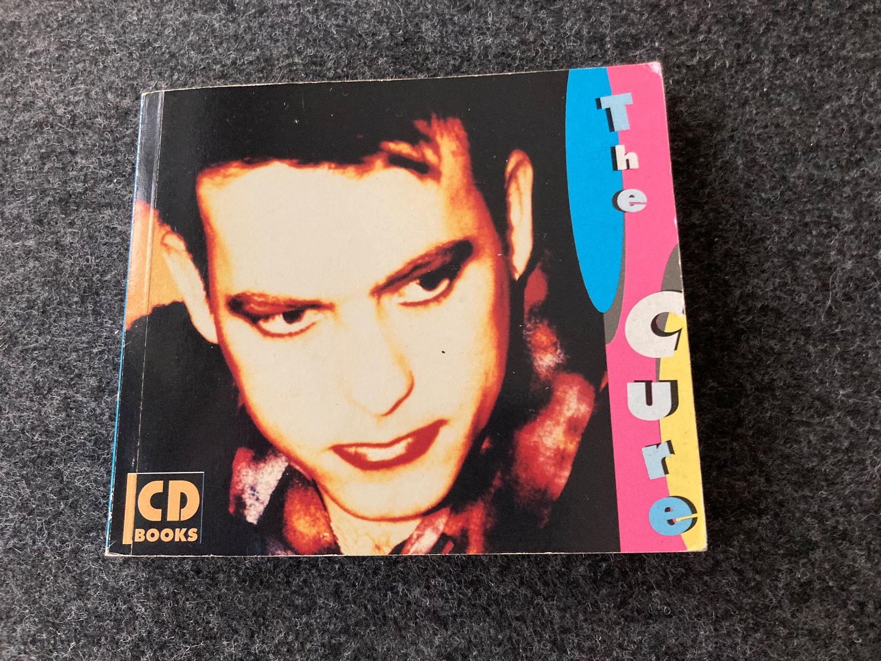Libri: The Cure - CD Books (DE) – Usato da Fribourg venduto da Karushi