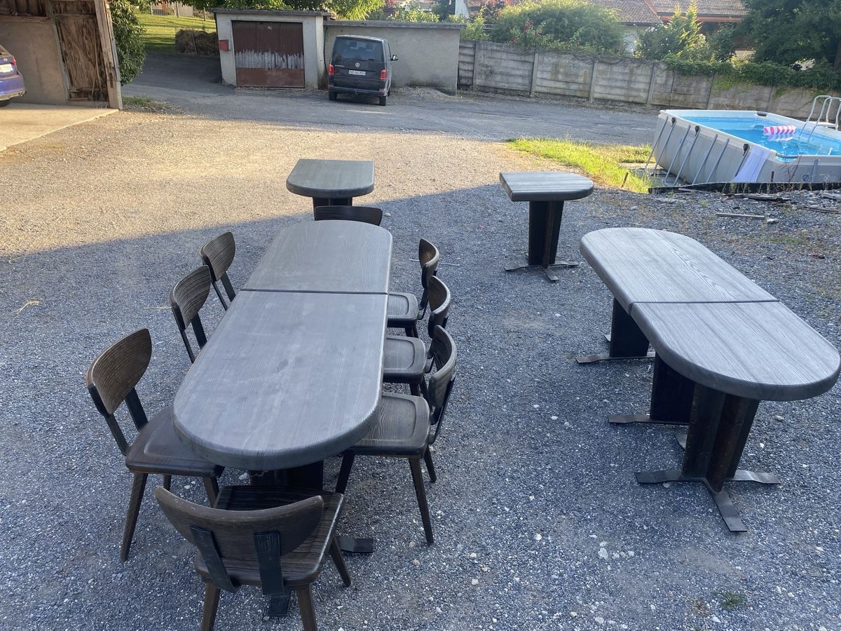 Tables: Lot de table de Bistrot Bois rustique robuste – D'occasion à Palézieux par bantouklan1 1