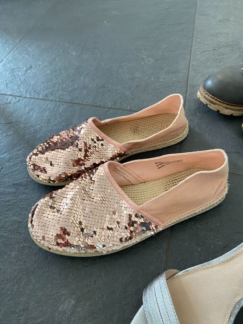 Damenschuhe: 4 Stk. Damen Schuhe-Set Gr. 37 – Gebraucht aus Bonstetten von VCLS 2