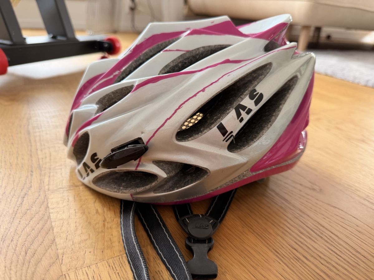 Caschi: LAS Fahrradhelm – Usato da Bühler venduto da kammera2002 1