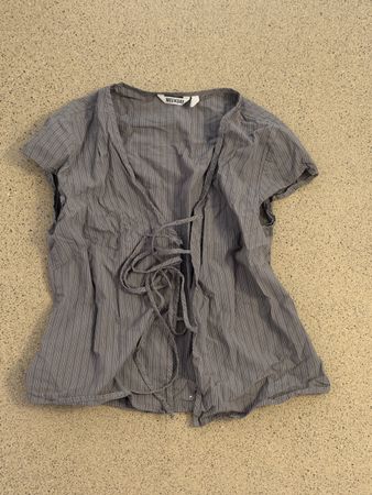 Chemise rayée Weekday gris Taille S 41 caractères