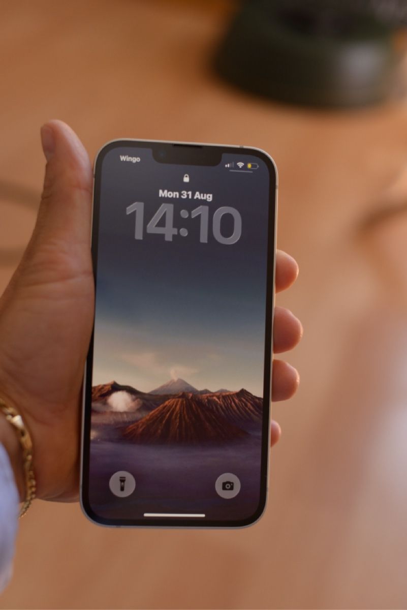 Apple Handys / Smartphones: Iphone 16e – Gebraucht aus Bern von wisemagpie 8